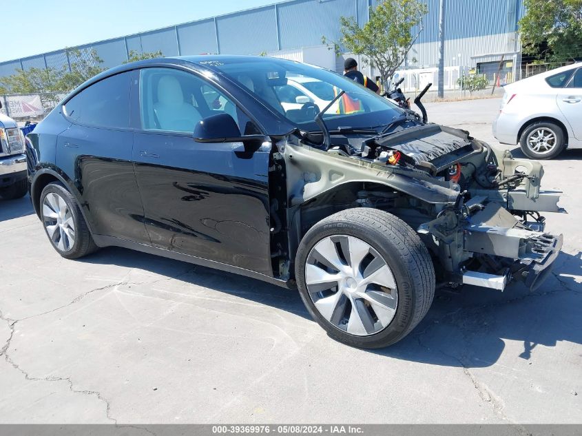 2021 Tesla Model Y Long Range Dual Motor All-Wheel Drive VIN: 5YJYGDEEXMF294752 Lot: 39369976