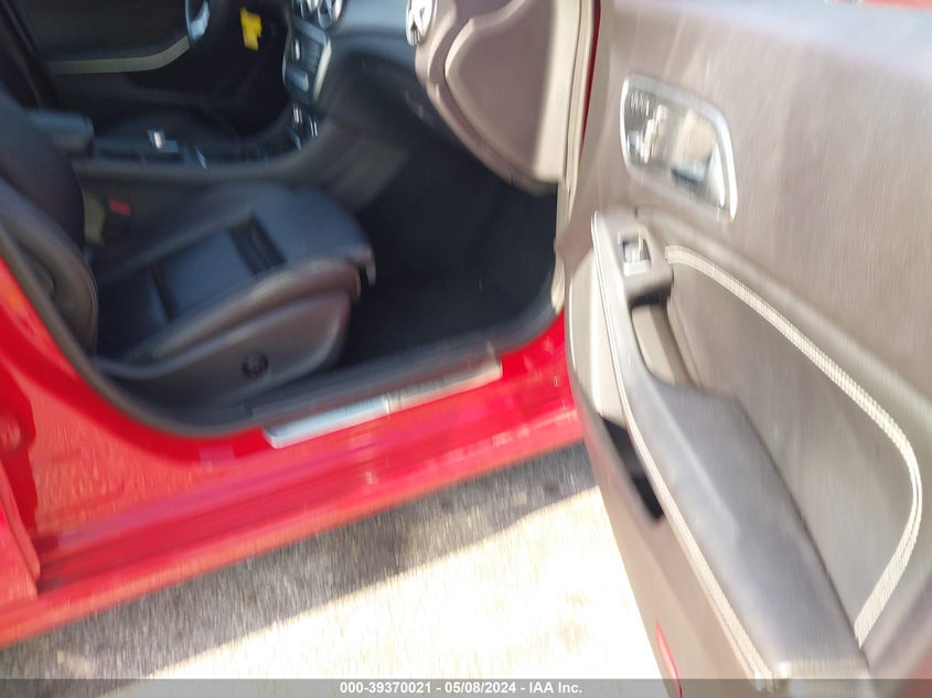 2019 Mercedes-Benz Cla 250 VIN: WDDSJ4EB9KN712560 Lot: 39370021