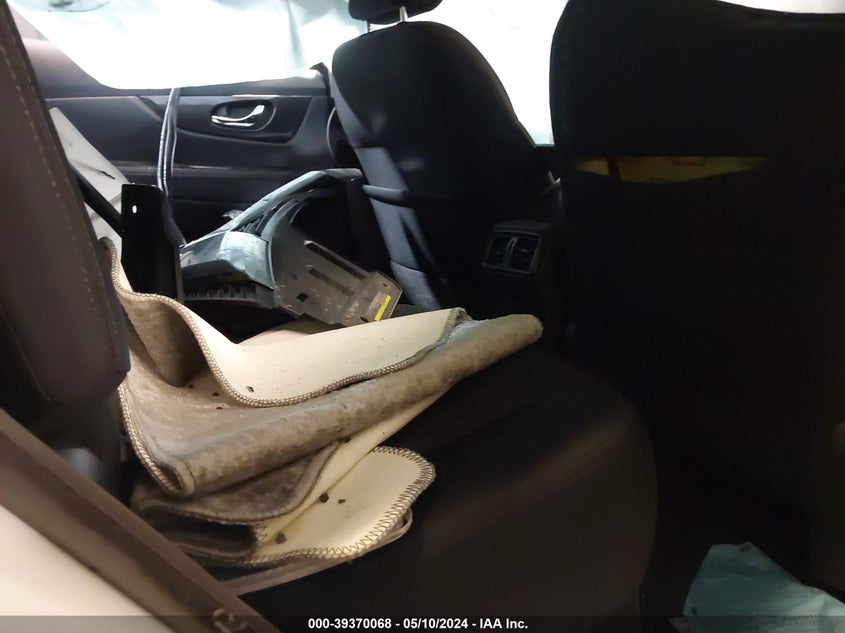 2017 NISSAN ROGUE SV - 5N1AT2MV6HC871293