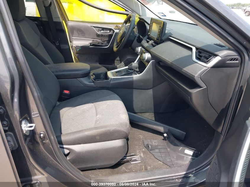 VIN 2T3P1RFV9NW261455 2022 TOYOTA RAV4 XLE