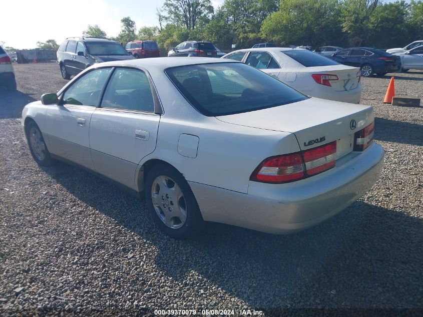 2001 Lexus Es 300 VIN: JT8BF28G910313519 Lot: 39370079