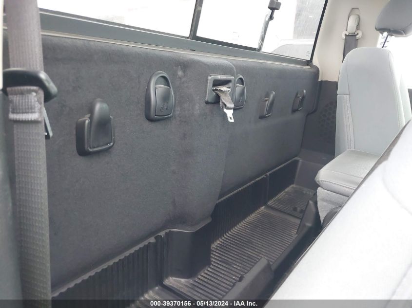 2019 Ram 1500 Classic Tradesman Regular Cab 4X2 8' Box VIN: 3C6JR6DT3KG669743 Lot: 39370156