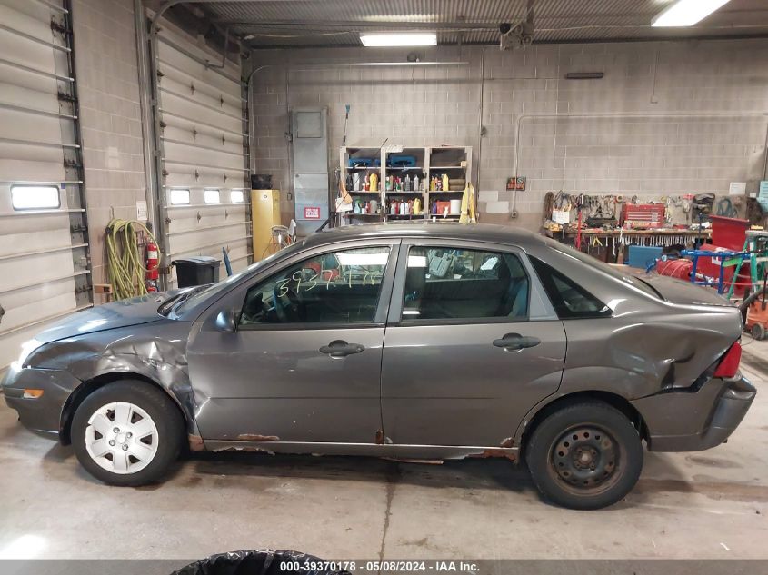 2007 Ford Focus S/Se/Ses VIN: 1FAHP34N77W208198 Lot: 39370178