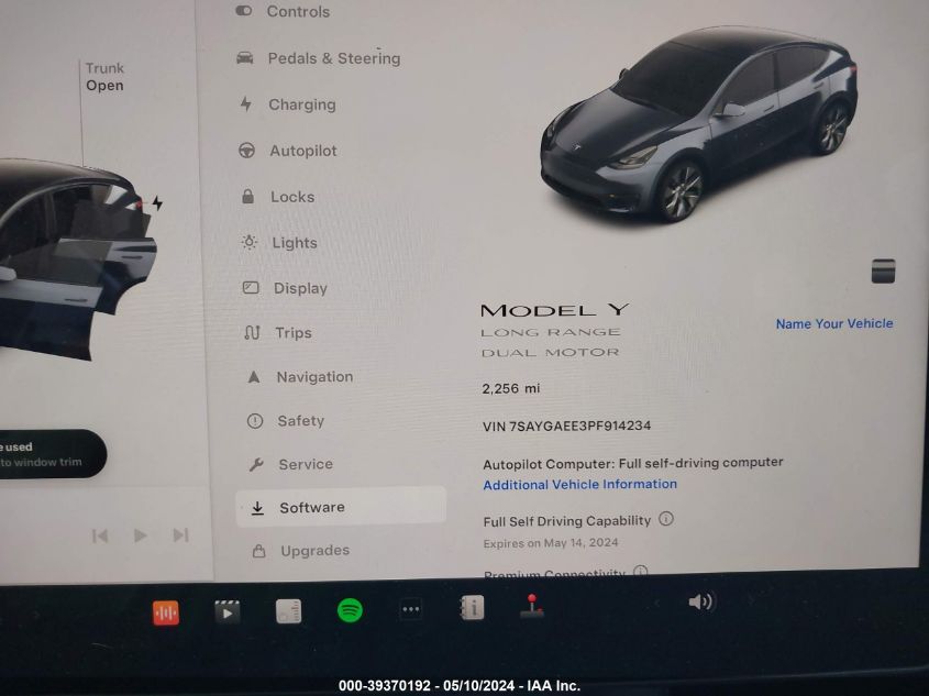2023 Tesla Model Y Awd/Long Range Dual Motor All-Wheel Drive VIN: 7SAYGAEE3PF914234 Lot: 39370192