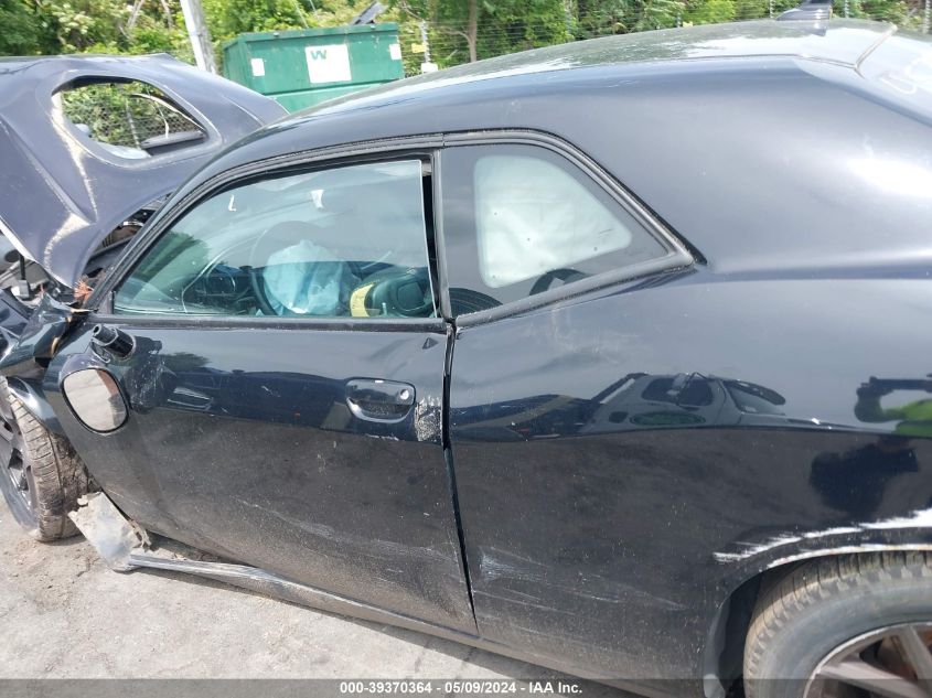 2017 Dodge Challenger 392 Hemi Scat Pack Shaker VIN: 2C3CDZFJXHH594579 Lot: 39370364