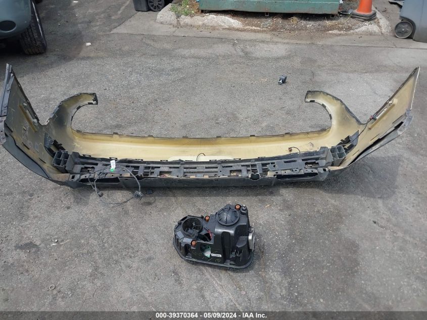 2017 Dodge Challenger 392 Hemi Scat Pack Shaker VIN: 2C3CDZFJXHH594579 Lot: 39370364