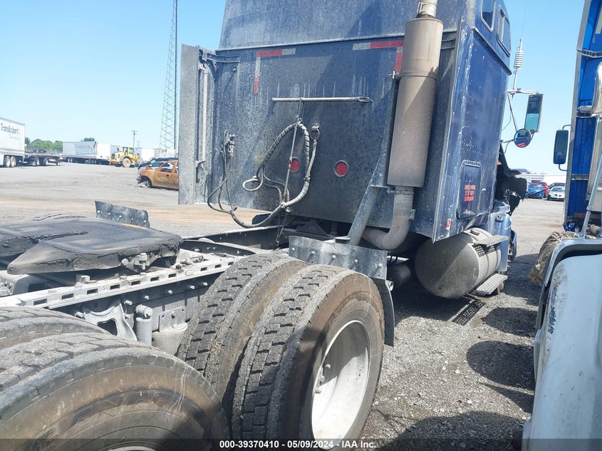 2000 International 9200 VIN: 3HSFMAMR0YN026072 Lot: 39370410