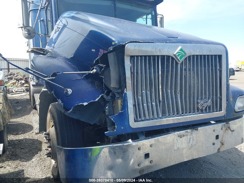 2000 International 9200 VIN: 3HSFMAMR0YN026072 Lot: 39370410