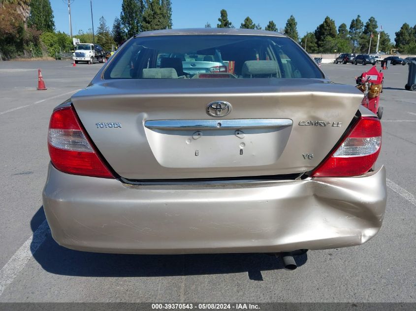 2002 Toyota Camry Le V6 VIN: 4T1BF30K02U013459 Lot: 39370543