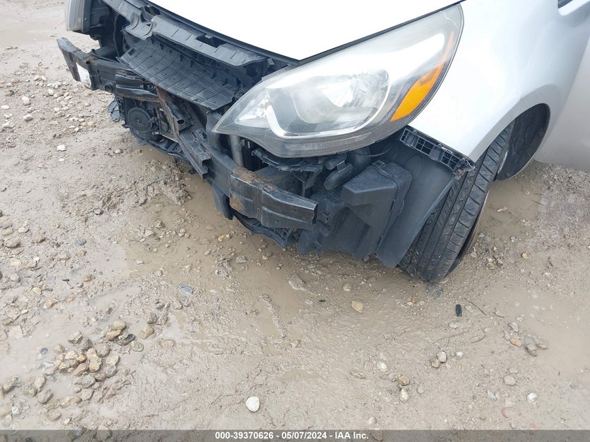 2014 KIA RIO LX - KNADM4A3XE6413423