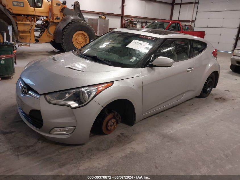 2012 Hyundai Veloster Base W/Gray VIN: KMHTC6AD8CU045611 Lot: 39370872