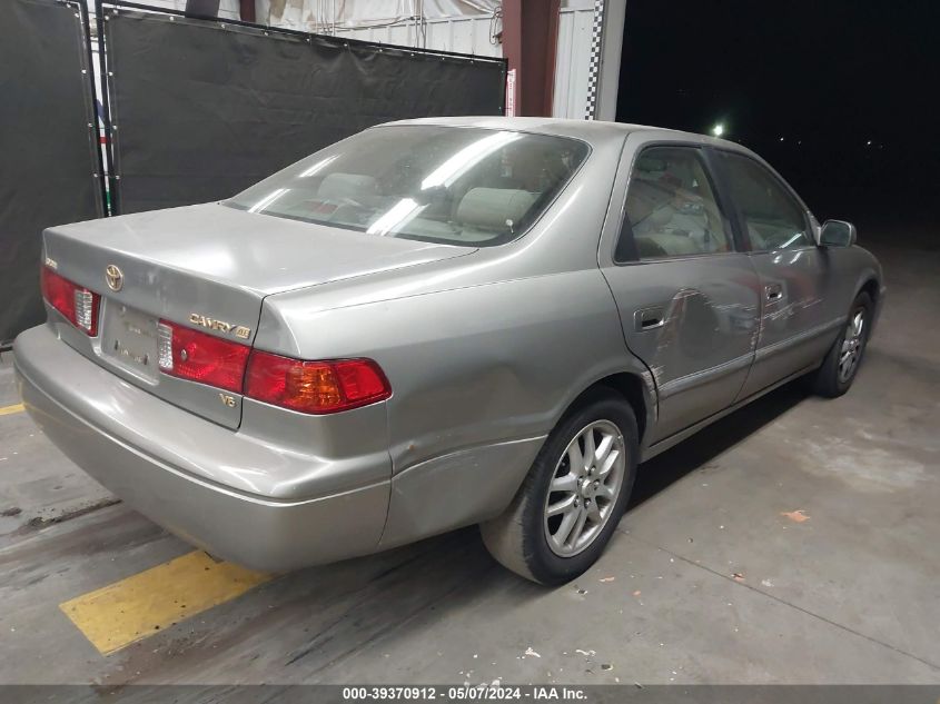 2001 Toyota Camry Xle V6 VIN: JT2BF28K210305731 Lot: 39370912