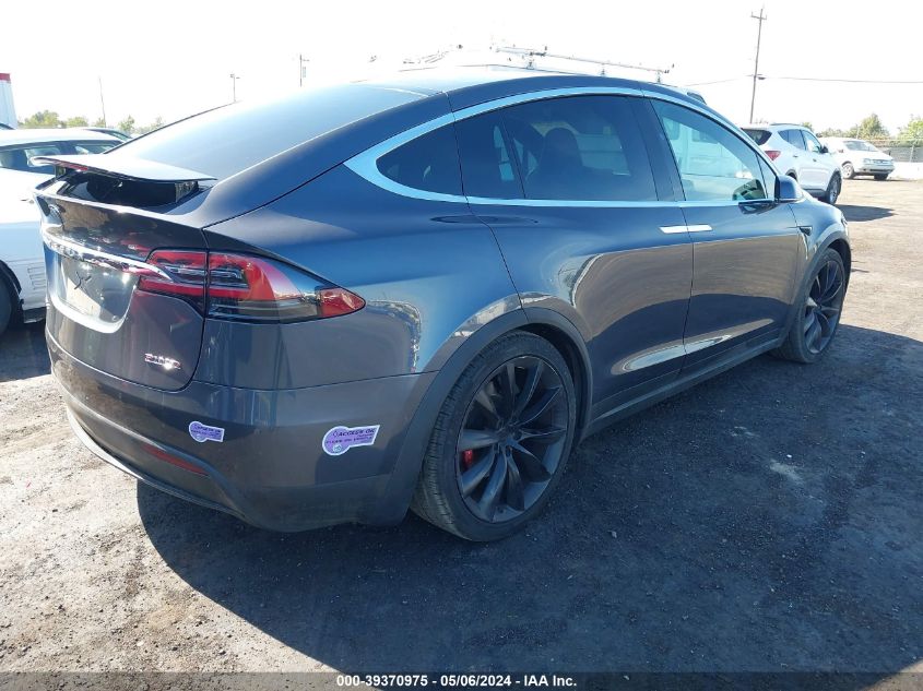 2018 Tesla Model X 100D/75D/P100D VIN: 5YJXCBE47JF133368 Lot: 39370975