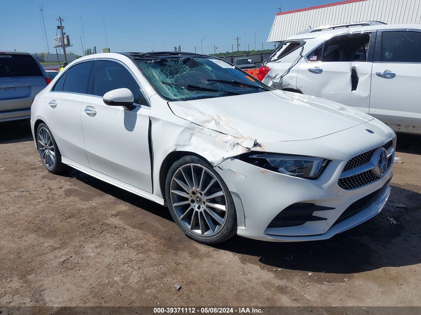2021 Mercedes-Benz A 220 4Matic VIN: W1K3G4FB4MJ265826 Lot: 39371112