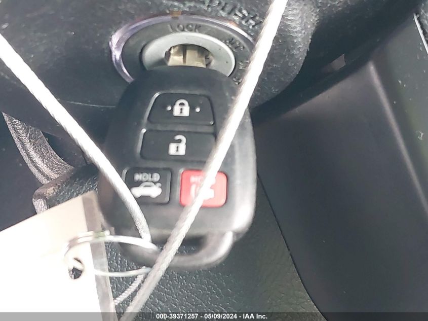 2016 Toyota Camry Le VIN: 4T4BF1FK4GR545290 Lot: 39371257