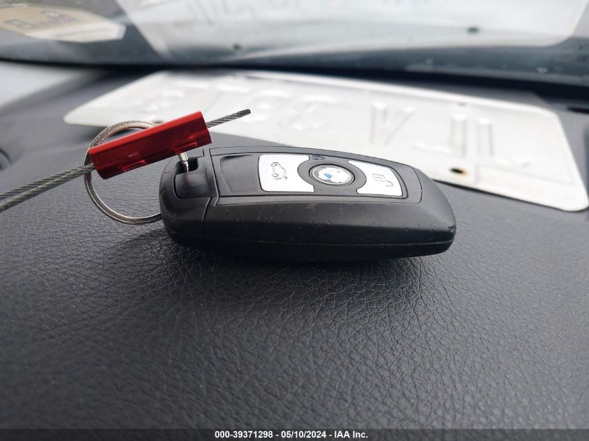 2015 BMW 328I xDrive VIN: WBA3B3G50FNT17702 Lot: 39371298