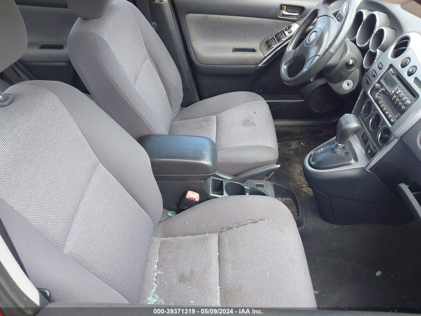 2004 Toyota Matrix Xr VIN: 2T1KR32E24C180814 Lot: 39371319