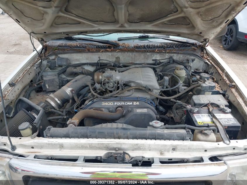 1998 Toyota Tacoma Base V6 VIN: 4TAWN72N3WZ003276 Lot: 39371352