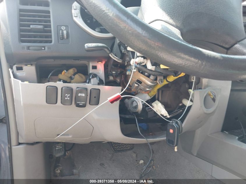 2004 Toyota 4Runner Sr5 V6 VIN: JTEBU14R240030677 Lot: 39371358