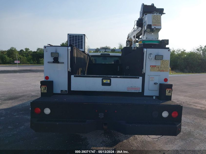 3C7WRNBL4FG607238 2015 Ram 5500 Chassis Tradesman/Slt