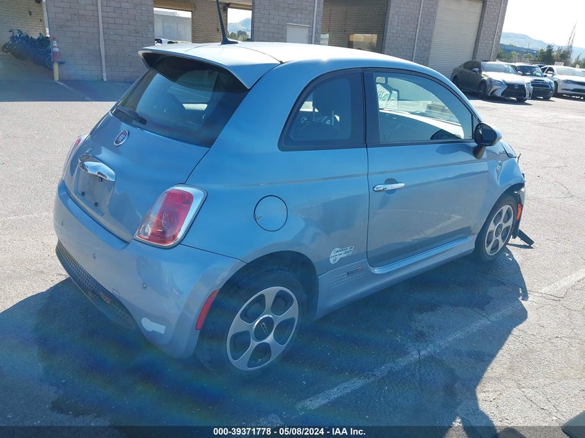 2015 Fiat 500E Battery Electric VIN: 3C3CFFGE1FT590094 Lot: 39371778