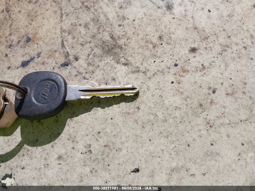 2003 Chevrolet Silverado 1500 Ls VIN: 1GCEC19VX3Z273948 Lot: 39371781