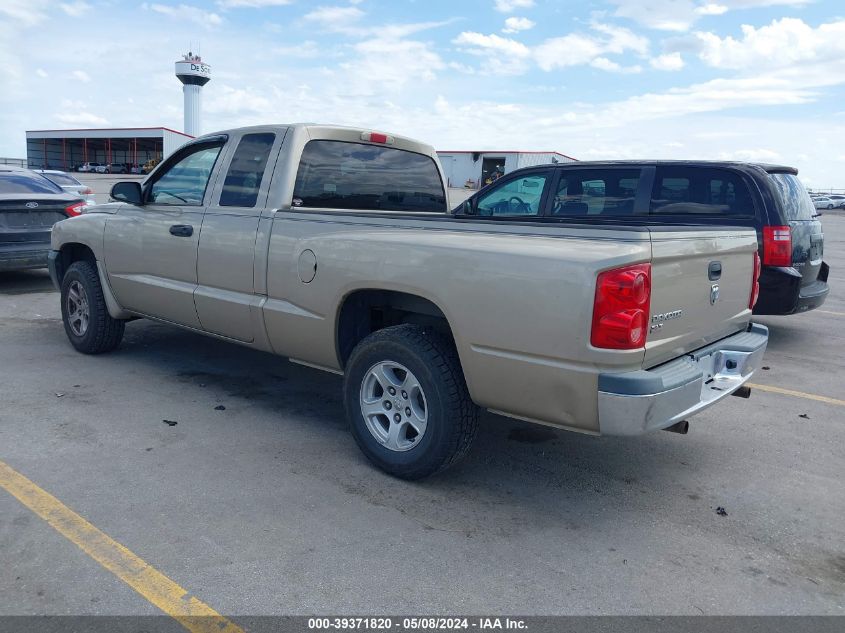 2005 Dodge Dakota Slt VIN: 1D7HE42K95S329324 Lot: 39371820