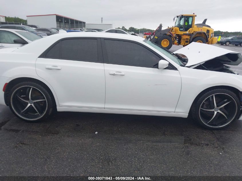 2019 Chrysler 300 300S VIN: 2C3CCABG3KH539543 Lot: 39371843