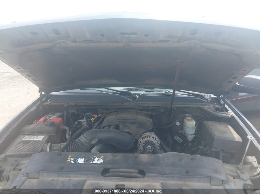 2007 Chevrolet Tahoe Ls VIN: 1GNFC13067R267918 Lot: 39371888