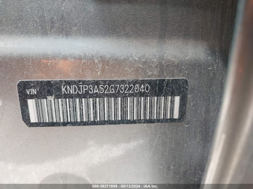 KNDJP3A52G7322040 2016 Kia Soul +