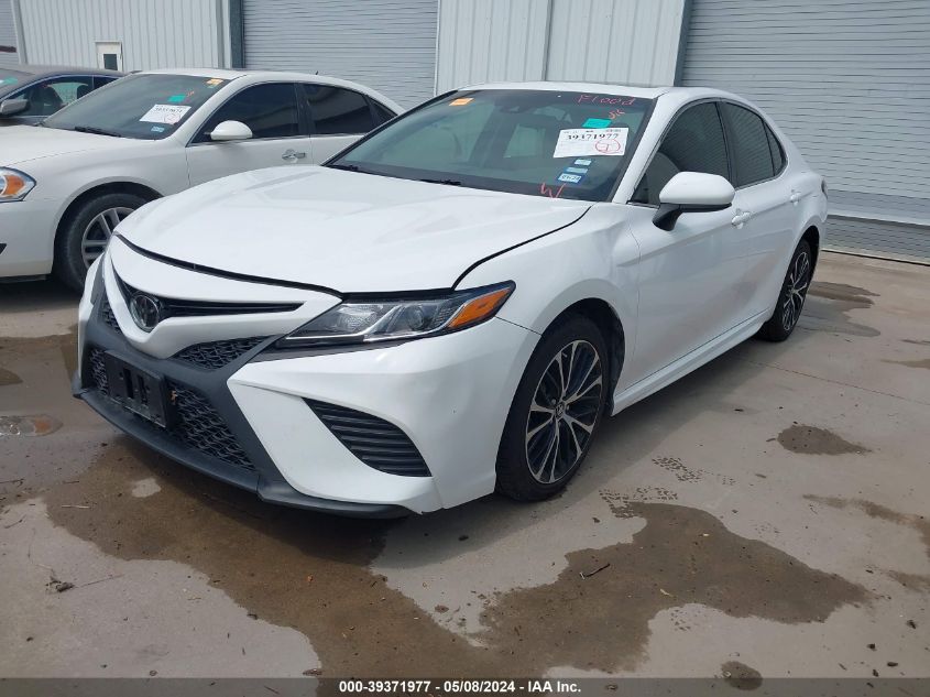 2018 Toyota Camry Se VIN: 4T1B11HK6JU155112 Lot: 39371977