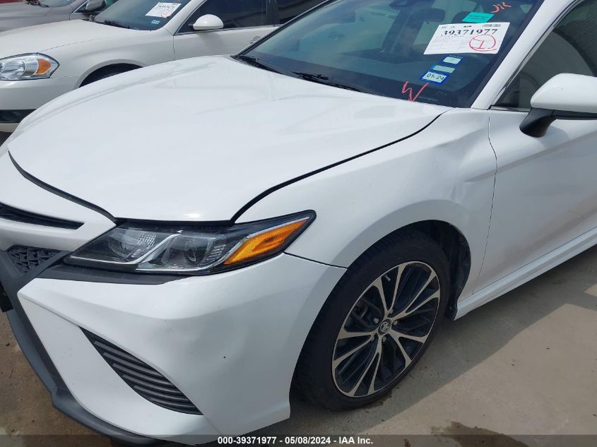 2018 Toyota Camry Se VIN: 4T1B11HK6JU155112 Lot: 39371977