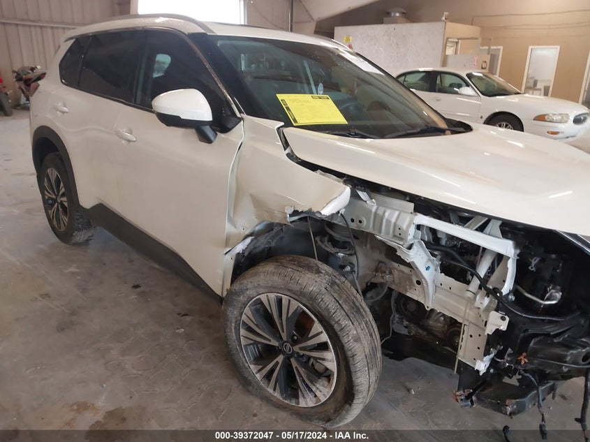 2021 NISSAN ROGUE SV FWD - 5N1AT3BA1MC796731