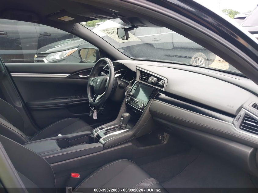 VIN 19XFC2F81KE033125 2019 HONDA CIVIC SPORT