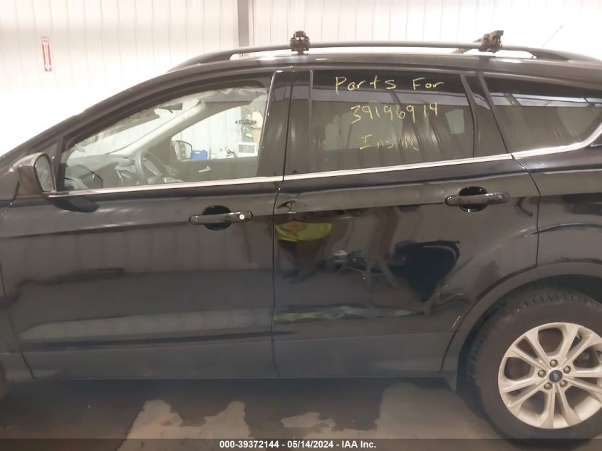 2017 Ford Escape Se VIN: 1FMCU9G95HUC26125 Lot: 39372144