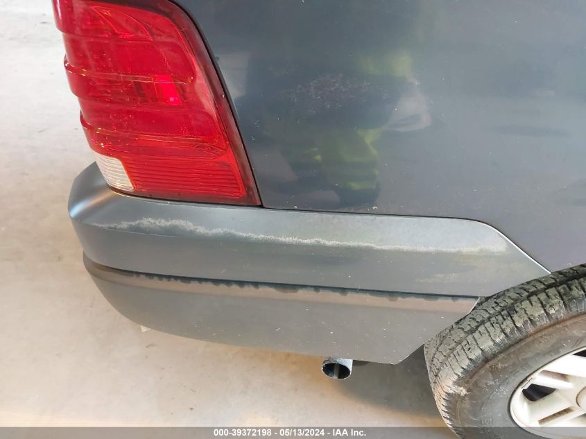 2005 Ford Expedition Xlt VIN: 1FMPU15565LA26682 Lot: 39372198