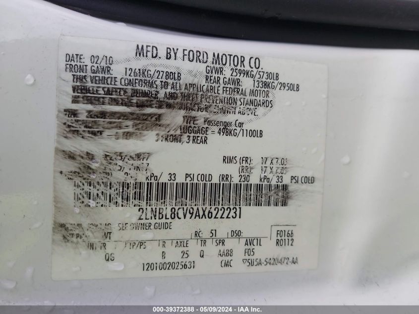 2010 Lincoln Town Car Signature Limited VIN: 2LNBL8CV9AX622231 Lot: 39372388