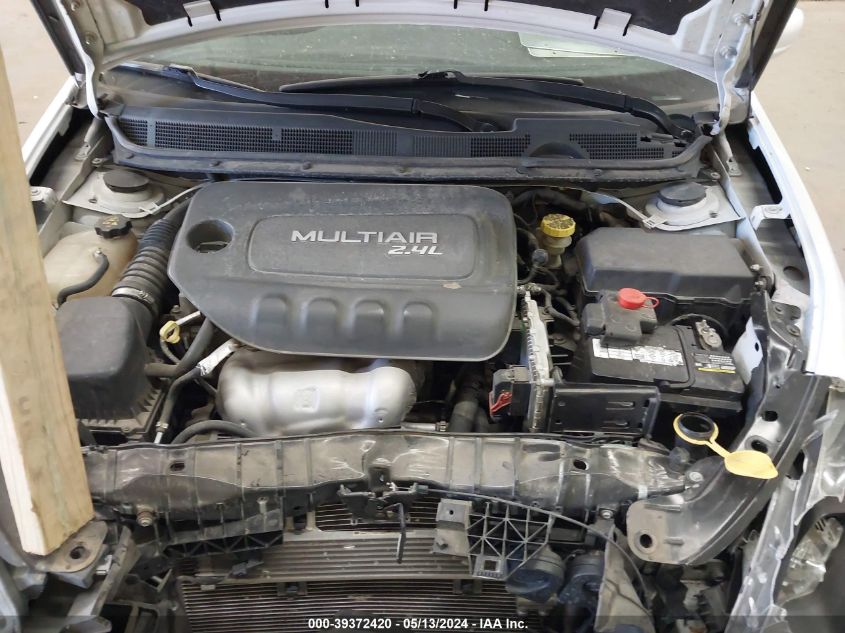 2015 Dodge Dart Sxt VIN: 1C3CDFBB4FD227362 Lot: 39372420