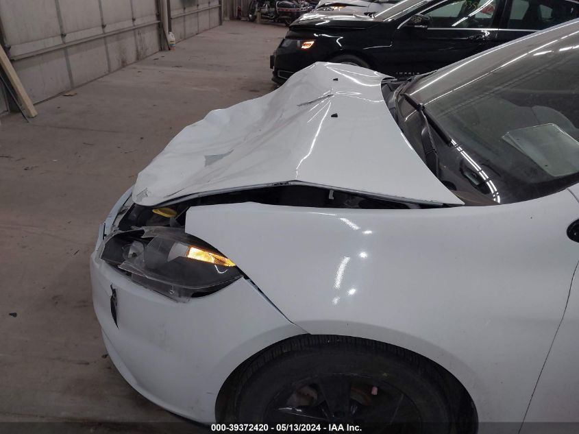 2015 Dodge Dart Sxt VIN: 1C3CDFBB4FD227362 Lot: 39372420