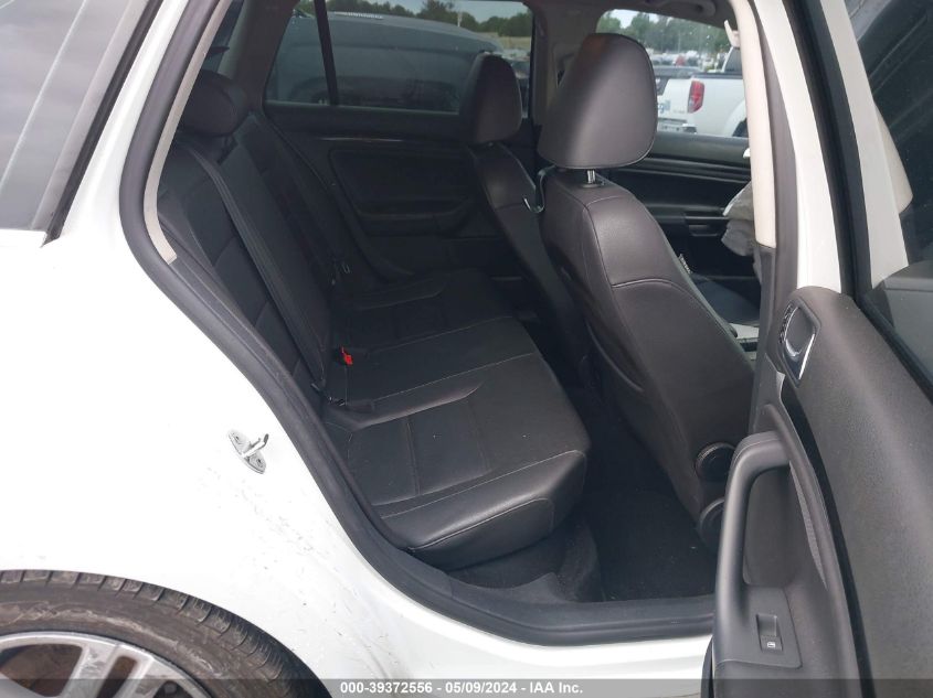 2014 VOLKSWAGEN JETTA SPORTWAGEN 2.0L TDI - 3VWPL7AJXEM619700