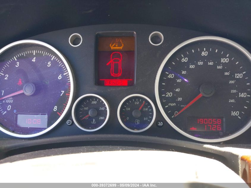 2004 Volkswagen Touareg V6 VIN: WVGBC67LX4D014338 Lot: 39372699