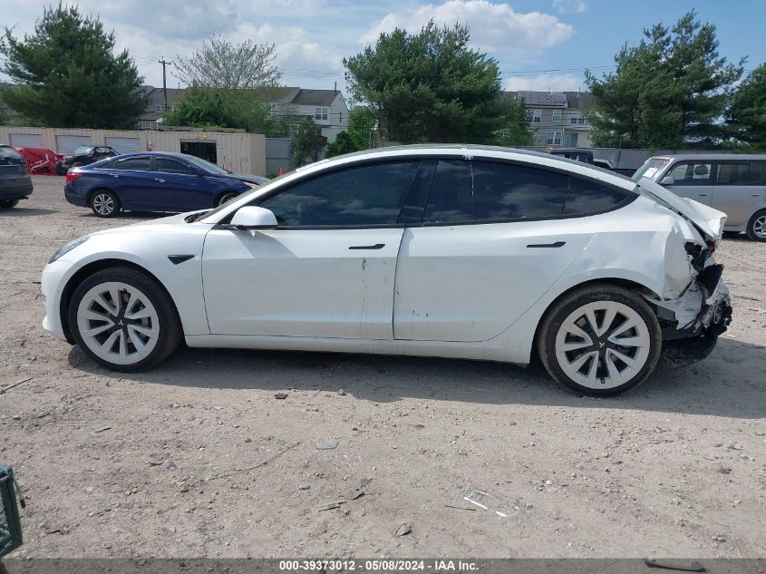 2022 Tesla Model 3 Long Range Dual Motor All-Wheel Drive VIN: 5YJ3E1EB1NF170682 Lot: 39373012