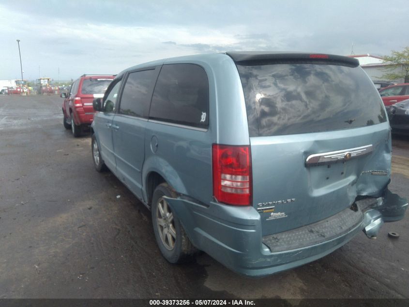 2010 Chrysler Town & Country Lx VIN: 2A4RR4DE8AR104196 Lot: 39373256