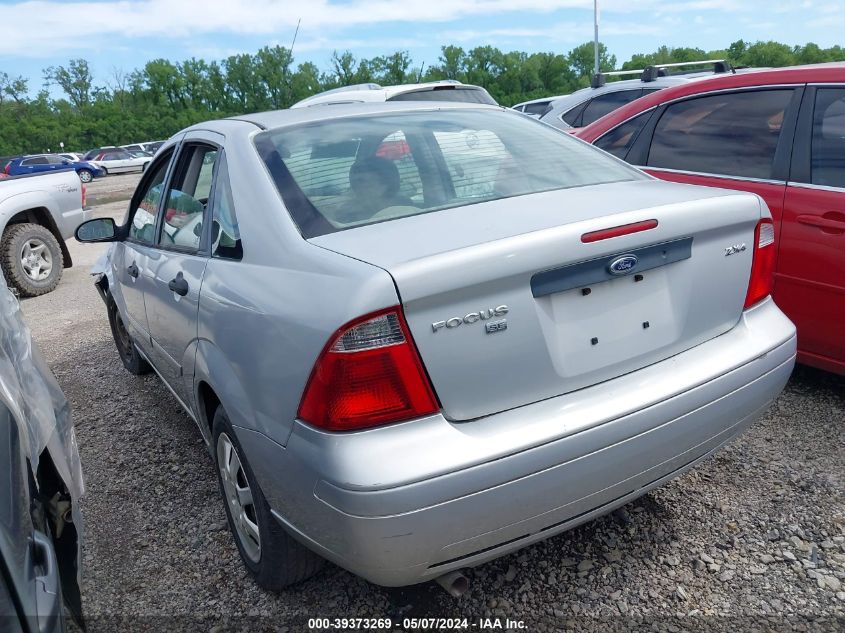 2004 Ford Focus VIN: 1FASE34N05W230273 Lot: 39373269