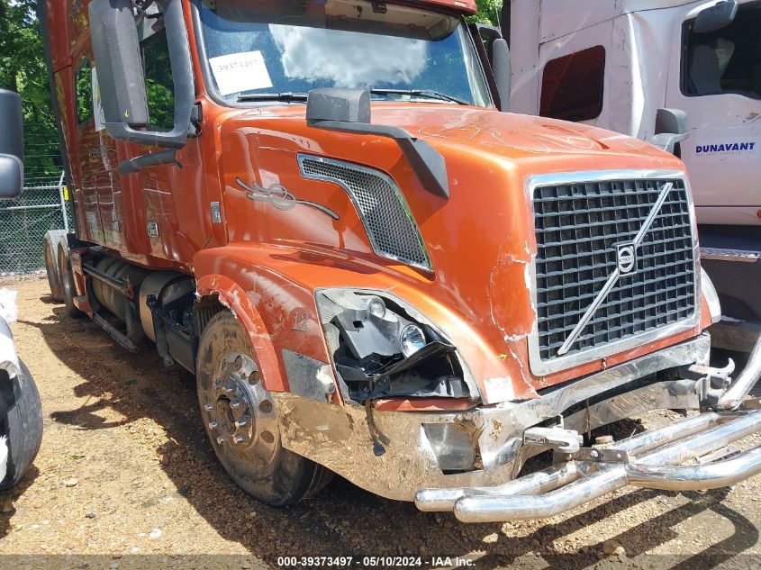 2015 Volvo Vn Vnl VIN: 4V4NC9EH3FN916140 Lot: 39373497