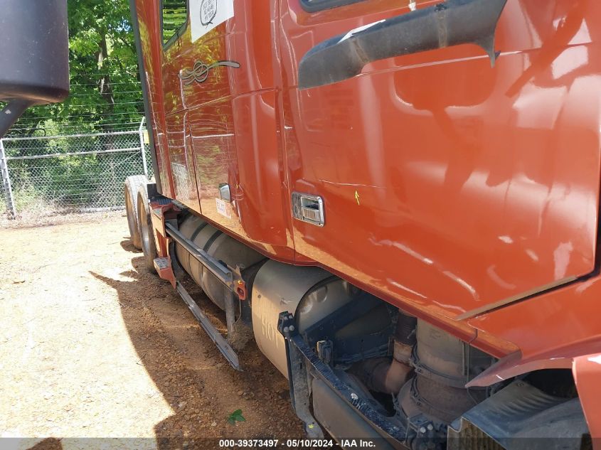 2015 Volvo Vn Vnl VIN: 4V4NC9EH3FN916140 Lot: 39373497