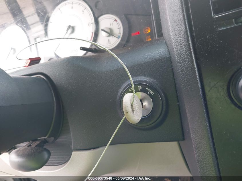 2005 Chrysler 300 VIN: 2C3JA43R05H595569 Lot: 39373548