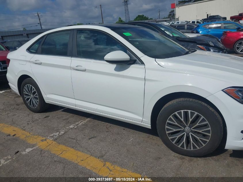 2020 Volkswagen Jetta 1.4T R-Line/1.4T S/1.4T Se VIN: 3VWCB7BU8LM027493 Lot: 39373697