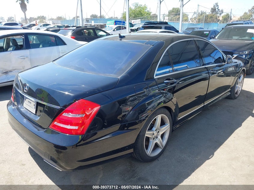 2011 Mercedes-Benz S 400 Hybrid VIN: WDDNG9FB9BA383017 Lot: 39373712