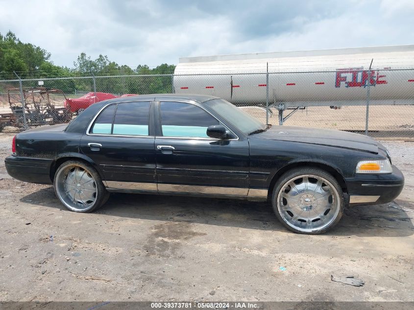 2000 Ford Crown Victoria Police Interceptor VIN: 2FAFP71W7YX164270 Lot: 39373781